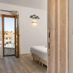 Guest house The Square And Cannigione